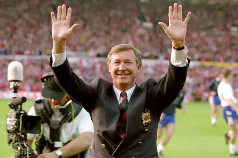 ky-nguyen-thanh-cong-cung-sir-alex-ferguson