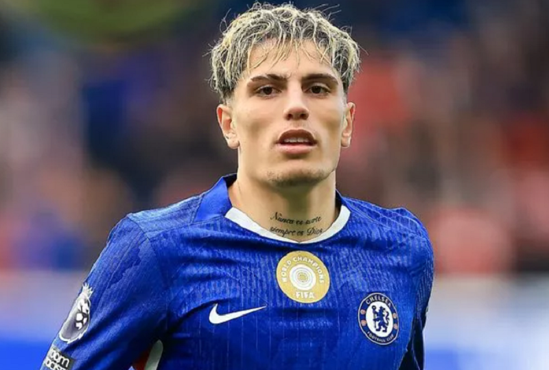 garnacho-thang-hoa-trong-mau-ao-chelsea-maresca-hai-long-voi-su-truong-thanh